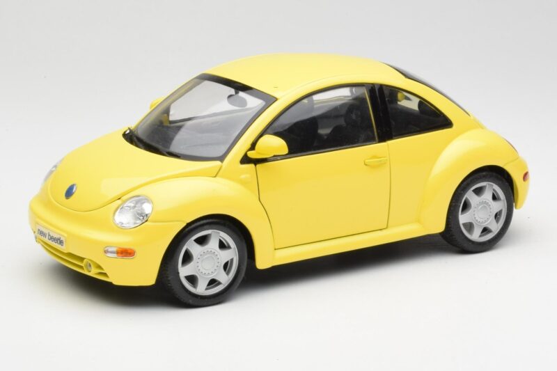 Volkswagen New Beetle Gelb Maisto 1:18 37800-M4 Druckguss
