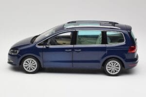 Volkswagen Sharan 7N Shadow Blau Metallic Minichamps 1:18 110051100 Druckguss — Bild 4 von 8