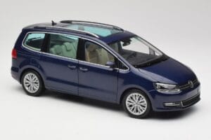 Volkswagen Sharan 7N Shadow Blau Metallic Minichamps 1:18 110051100 Druckguss — Bild 6 von 8