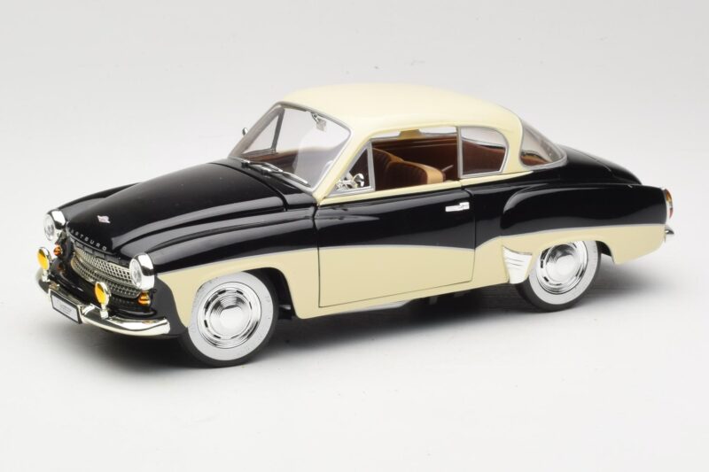 Wartburg 311 Coupe Schwarz & Beige Revell 1:18 08419 Druckguss