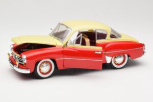 Wartburg 311 Coupe Rot & Beige Revell 1:18 08418 Druckguss — Bild 2 von 8