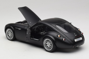 Wiesmann GT MF Matte Black Revell 1:18 WIESMANN002 Druckguss — Bild 5 von 8