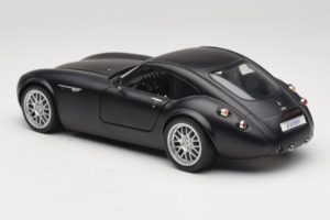 Wiesmann GT MF Matte Black Revell 1:18 WIESMANN002 Druckguss — Bild 7 von 8