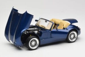 Wiesmann Roadster MF3 Blau Revell 1:18 08861 Druckguss — Bild 2 von 8