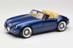 Wiesmann Roadster MF3 Blau Revell 1:18 08861 Druckguss