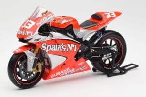 Yamaha YZR-M1 Gauloises Fortuna Yamaha #7 C. Checa MotoGP 2004 Minichamps 1:12 122043007 Druckguss — Bild 2 von 6