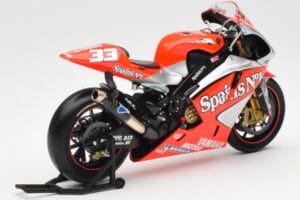 Yamaha YZR-M1 Gauloises Fortuna Yamaha #7 C. Checa MotoGP 2004 Minichamps 1:12 122043007 Druckguss — Bild 3 von 6