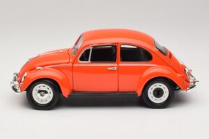 Volkswagen Beetle Orange Gremlins Movie Greenlight 1:18 12985 Druckguss — Bild 4 von 8