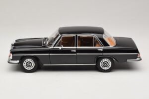Mercedes 280 SE W108 Schwarz Norev 1:18 183360 Druckguss — Bild 4 von 8