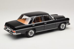 Mercedes 280 SE W108 Schwarz Norev 1:18 183360 Druckguss — Bild 3 von 8