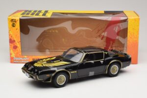Pontiac Firebird Trans Am Kill Bill Movie Greenlight 1:18 12951 Druckguss — Bild 6 von 6