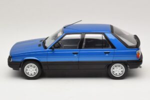 Renault 11 TXE Blue Metallic MCG 1:18 MCG18591 Druckguss — Bild 3 von 6