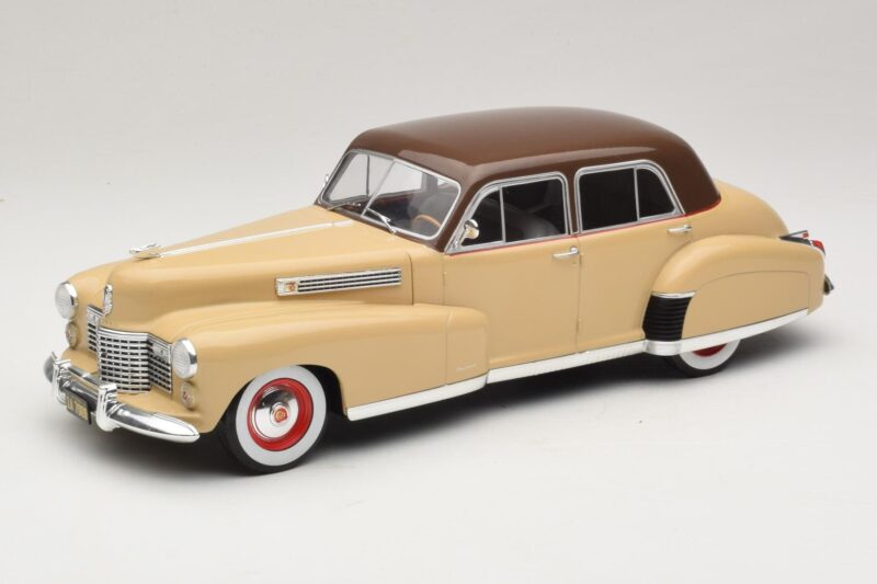 Cadillac Fleetwood Series 60 Special Beige MCG 1:18 MCG18656 Druckguss