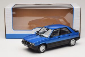 Renault 11 TXE Blue Metallic MCG 1:18 MCG18591 Druckguss — Bild 6 von 6