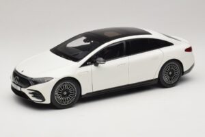 Mercedes EQS V297 Manufaktur Opalite White NZG 1:18 B66961049 Druckguss