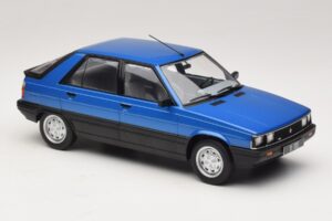 Renault 11 TXE Blue Metallic MCG 1:18 MCG18591 Druckguss — Bild 4 von 6
