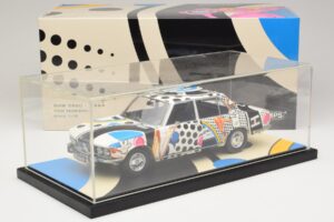BMW 2500 E3 New Horizon Minichamps 1:18 155029204 Resin — Bild 6 von 6