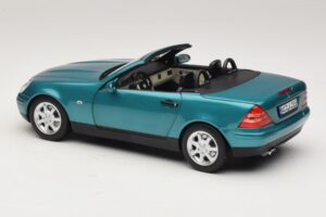 Mercedes SLK R170 Vivianite Green Norev 1:18 183021 Druckguss — Bild 9 von 10
