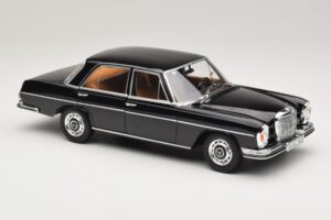 Mercedes 280 SE W108 Schwarz Norev 1:18 183360 Druckguss — Bild 6 von 8
