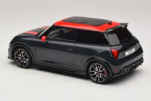 Mini Cooper JCW F66 Legend Grey Otto 1:18 OT1244 Resin — Bild 5 von 6