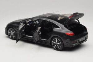 Mercedes EQE V295 Graphite Grey Magno NZG 1:18 B66961108 Druckguss — Bild 7 von 8