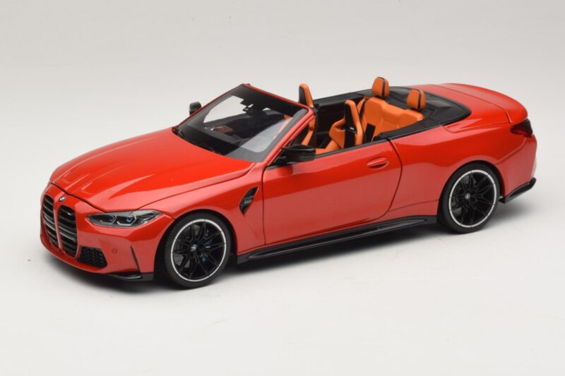 BMW M4 G83 Cabriolet Red Metallic Minichamps 1:18 110021030 Druckguss
