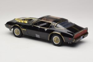 Pontiac Firebird Trans Am Kill Bill Movie Greenlight 1:18 12951 Druckguss — Bild 5 von 6