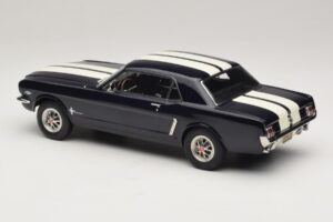 Ford Mustang Nightmist Blue Norev 1:18 182805 Druckguss — Bild 5 von 6