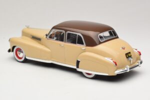 Cadillac Fleetwood Series 60 Special Beige MCG 1:18 MCG18656 Druckguss — Bild 5 von 6