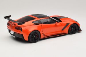 Chevrolet Corvette C7 ZR1 Rot IXO 1:18 U18RDC001-FO Druckguss — Bild 3 von 8