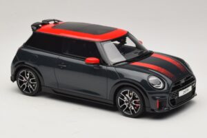 Mini Cooper JCW F66 Legend Grey Otto 1:18 OT1244 Resin — Bild 4 von 6