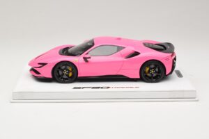 Ferrari SF90 Pack Fiorano Glanz Qatar Pink BBR 1:18 RACELINE137 Resin — Bild 3 von 7