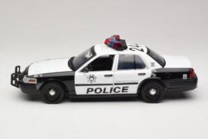 Ford Crown Victoria Police Interceptor The Hangover Movie Greenlight 1:18 12911 Druckguss — Bild 3 von 6