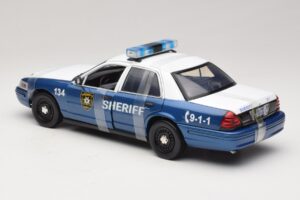 Ford Crown Victoria Police Interceptor The Walking Dead Greenlight 1:18 12957 Druckguss — Bild 5 von 6