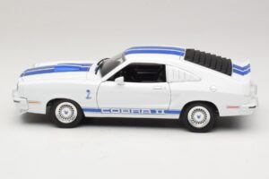 Ford Mustang II Cobra II Charlie's Angels Movie Greenlight 1:18 12880 Druckguss — Bild 4 von 8