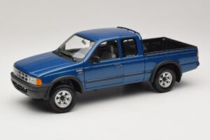 Ford Ranger Super Cab Blau Action 1:18 ACTION002 Druckguss