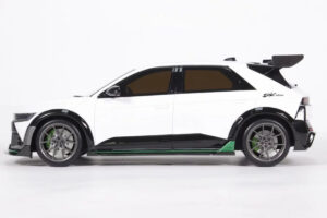 Hyundai Ioniq 5 N DK Edition Atlas White Matt Otto 1:18 OT1227 Resin — Bild 3 von 5