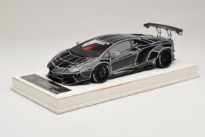 Lamborghini Aventador Liberty Walk TRON Glänzend Schwarz JUC 1:18 Lamborghini Aventador Liberty Walk TRON Glänzend Schwarz JUC 1:18 J32-14 Resin