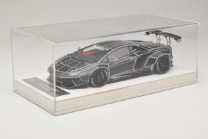 Lamborghini Aventador Liberty Walk TRON Glänzend Schwarz JUC 1:18 J32-14 Resin — Bild 6 von 7