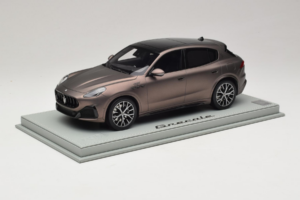 Maserati Grecale Bronze BBR 1:18 P18220FMAS Resin — Bild 2 von 7