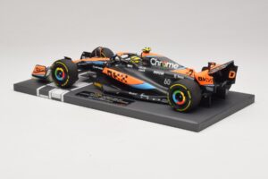 McLaren MCL60 #4 L. Norris Australian GP 2023 Minichamps 1:18 537232104 Resin — Bild 5 von 7
