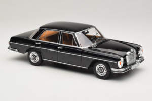 Mercedes 280 SE W108 Schwarz Norev 1:18 183360 Druckguss — Bild 6 von 8