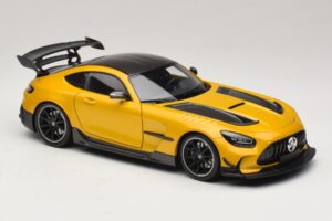 Mercedes AMG GT Black Series C190 Solarbeam Yellow Metallic Minichamps 1:18 110032021 Druckguss — Bild 6 von 8