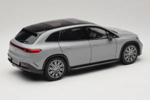 Mercedes EQS SUV X296 Manufaktur Alpine Grey NZG 1:18 B66960591 Druckguss — Bild 3 von 8