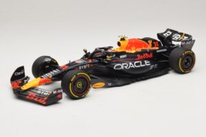 Oracle Red Bull Racing RB19 S. Perez Abu Dhabi GP 2023 Minichamps 1:18 110232311 Resin