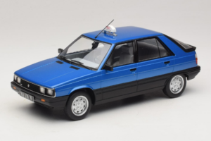 Renault 11 GTL Taxi James Bond MCG 1:18 MCG18833 Druckguss