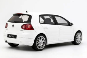 Volkswagen Golf GTI Mk5 Edition 30 Candy White Otto 1:18 OT1250 Resin — Bild 2 von 5