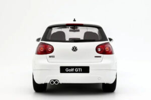 Volkswagen Golf GTI Mk5 Edition 30 Candy White Otto 1:18 OT1250 Resin — Bild 5 von 5