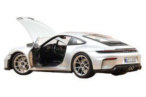 Porsche 911 992.2 GT3 Touring Package GT Silver Metallic Norev 1:18 187002 Druckguss — Bild 2 von 5