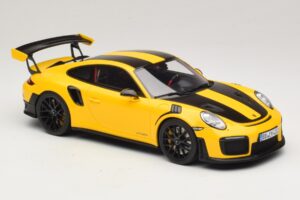 Porsche 911 GT2 RS 991.2 Nurburgring Lap Record Gelb GT Spirit 1:18 GT972 Resin — Bild 4 von 6